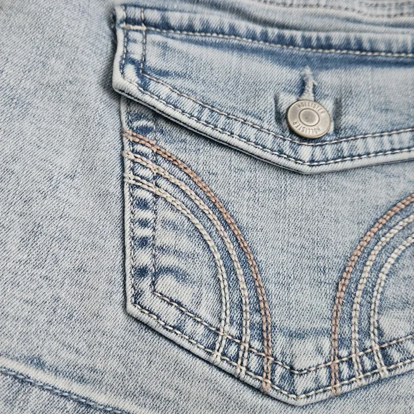 Hollister Shortie Short Ultra Low Rise Tight Fit Women's Light Blue Denim Shorts - Picture 7 of 11
